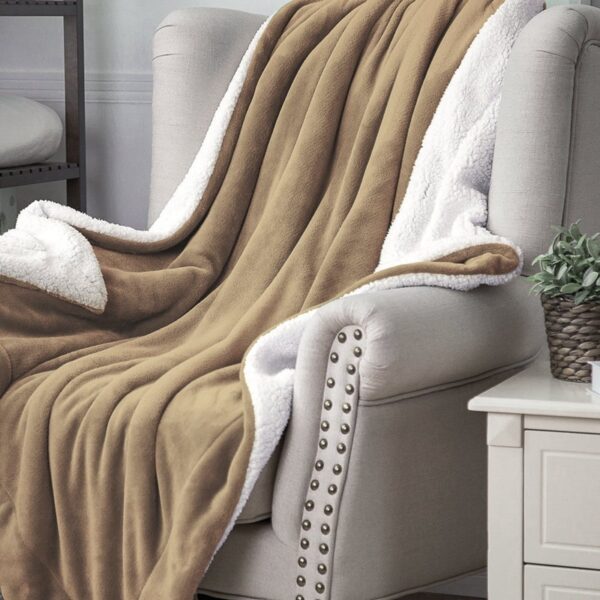 Sherpa lamb blanket - Image 6